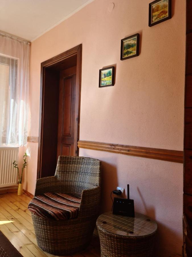 Фън Шуй Къща За Гости 88 Dobrinischte Exterior foto